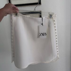 White skirt // Zara